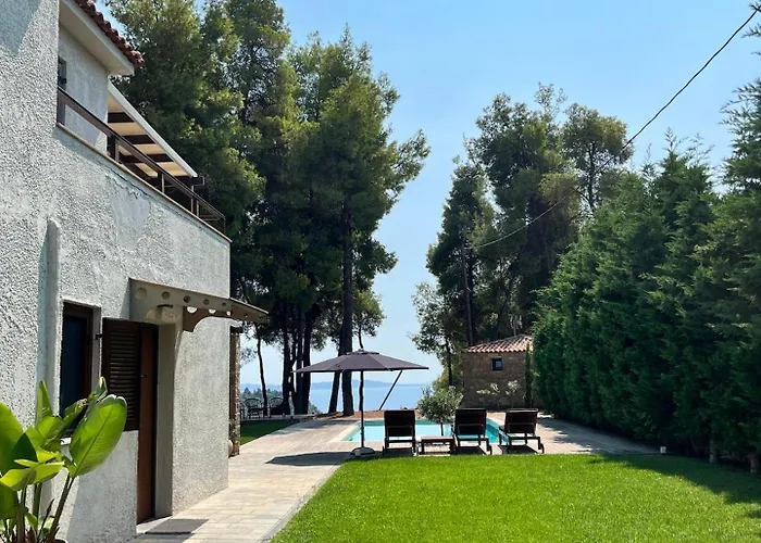 Villa Beyond The Pines By Halkidiki *