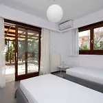 Willa Beyond The Pines Villa, Elani *