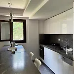 Willa Beyond The Pines Villa, Elani