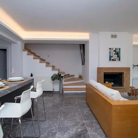 Beyond The Pines Villa, * Elani
