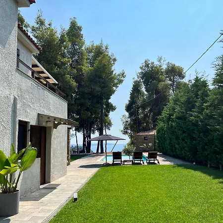 Villa Beyond The Pines By Halkidiki *