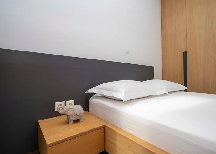 Beyond The Pines By Halkidiki Vila *