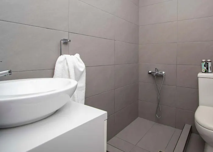 Beyond The Pines By Halkidiki Vila *