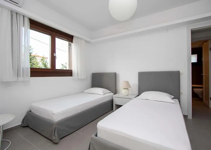 Beyond The Pines By Halkidiki Vila